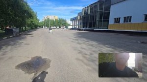 кормили белку орехами смотри до конца.
