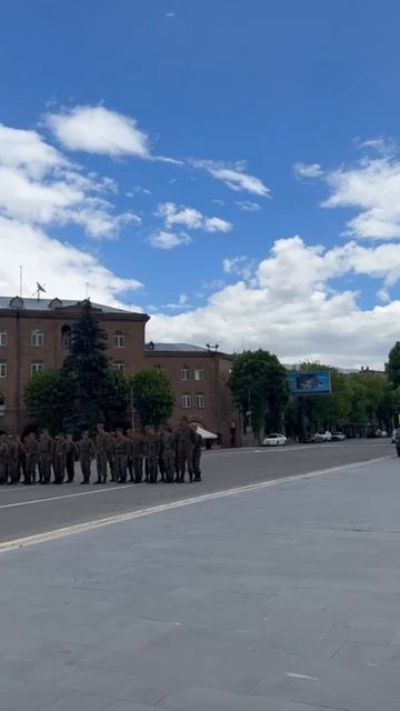 🇦🇲A❤️R💙M🧡E📖N✝️I🗻A🤝 (https://www.tiktok.com/@iarmen1308?_r=1)