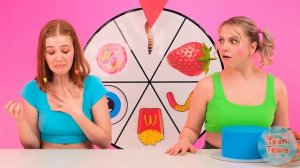 Кулинарный Челлендж# Уэнсдей против Бабушки # Кухонные гаджеты и Лайфхаки для родителей ч. 5