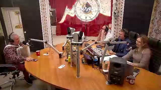 Что поднимает вам настроение? В гостях Валерий Сёмин