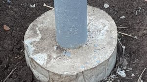 Супер бюджетная опалубка для бетонирования столбика.