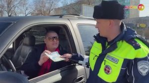 В Оренбурге сотрудники Госавтоинспекции проводят рейд и проверяют, как водители перевозят детей
