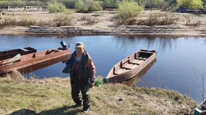 Встретил соседа Николая у реки. Рыба уже клюёт на фидер. Съездили на родник. 17.5.26