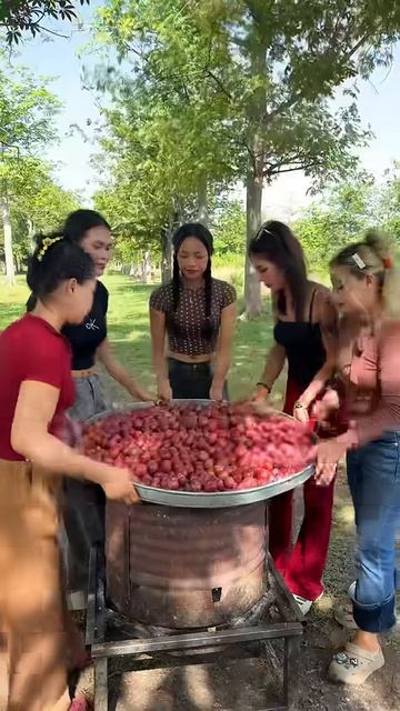 Готовим вкусную свежую сливу с вишней.