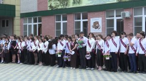 Шаг во взрослую жизнь: глава Анапы поздравила выпускников с окончанием школы