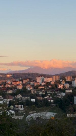 Закат на Альпийской #Сочи 🌆