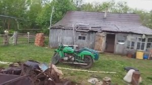 Вот как живут простые люди в глухой деревне.