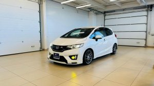 Honda Fit 2013 год