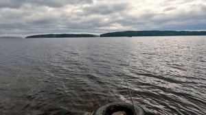 Первый улов, открываю сезон рыбалки на удочку с берега