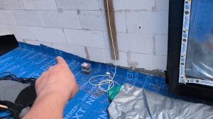 Фальцевая кровля с надстенным желобами без наружных водостоков.