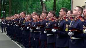 В Московском президентском кадетском училище имени Шолохова прошел последний звонок.