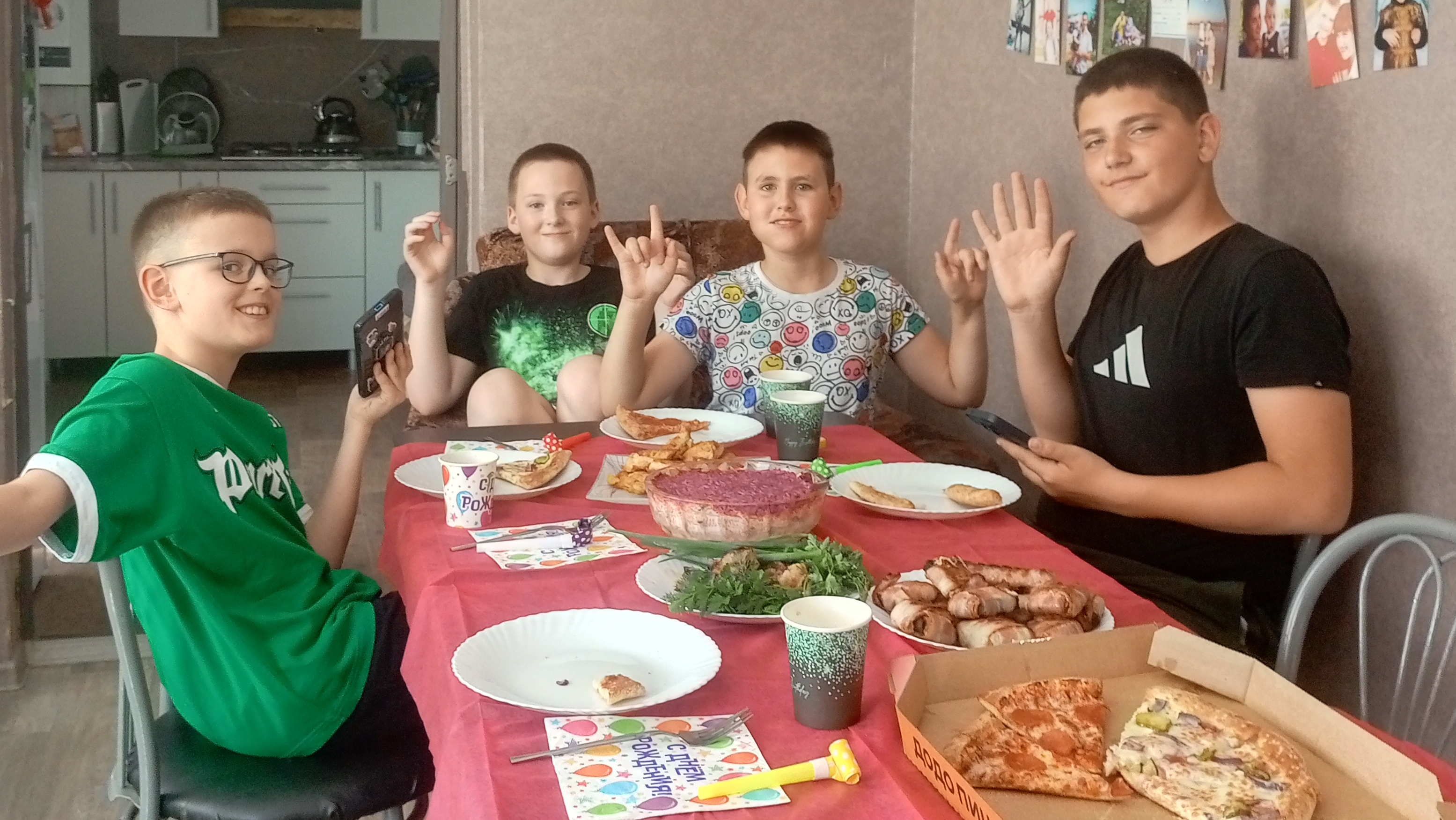 слежка за Димой вместе с Тимуром