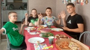 слежка за Димой вместе с Тимуром
