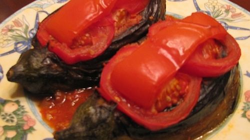 Баклажаны с мясом по-турецки (Karniyarik)