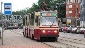 Трамвай Санкт-Петербурга (71-86К) ЛВС-86К №3035 маршрут 40 на остановке «станция метро Лесная»