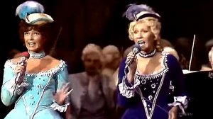 ABBA - Dancing Queen (1976)