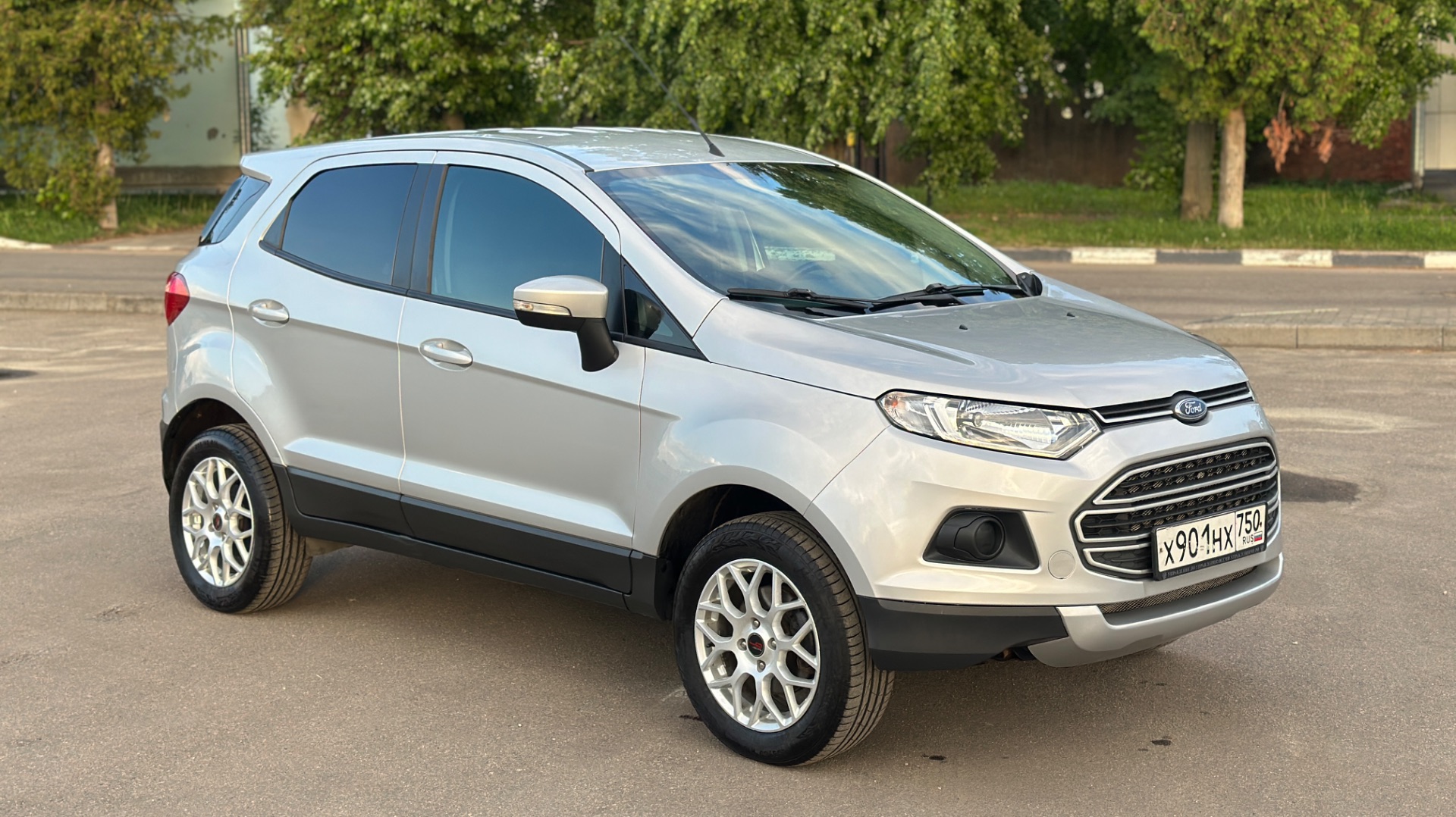 FORD EcoSport смотреть онлайн