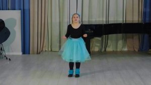 София Глащенко (О.Емельянова «Куриное молоко»)