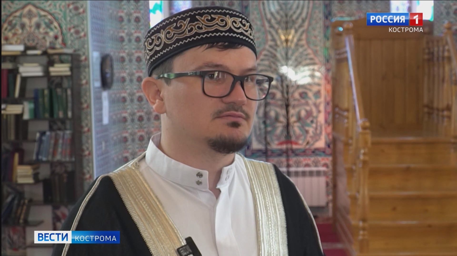 Костромской имам поздравил мусульман с праздником смотреть онлайн