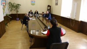 Более 230 миллионов на дворы и парки: депутаты абаканского горсовета обсудили итоги 2025 года