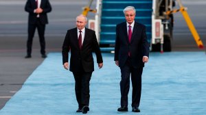 Токаев лично встретил Путина, прибывшего с госвизитом в Казахстан