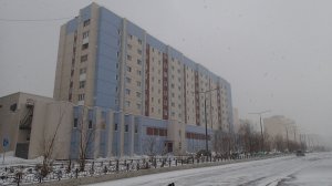 2026.05.27. Норильск. Снег и рекламные баннеры на Ленинском пр-те. О погоде в описании!!!