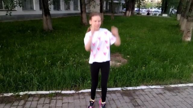 третье видео на Музыкальной неделе Анна немченко танцпол везде
