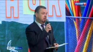 Сегодня во всех школах страны звенит последний звонок