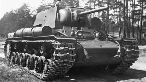 Почему советский танк КВ-1 был непобедим в 1941 году, но устарел уже в 1942?