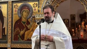 Литургию совершает Тот, Кто распялся за нас.