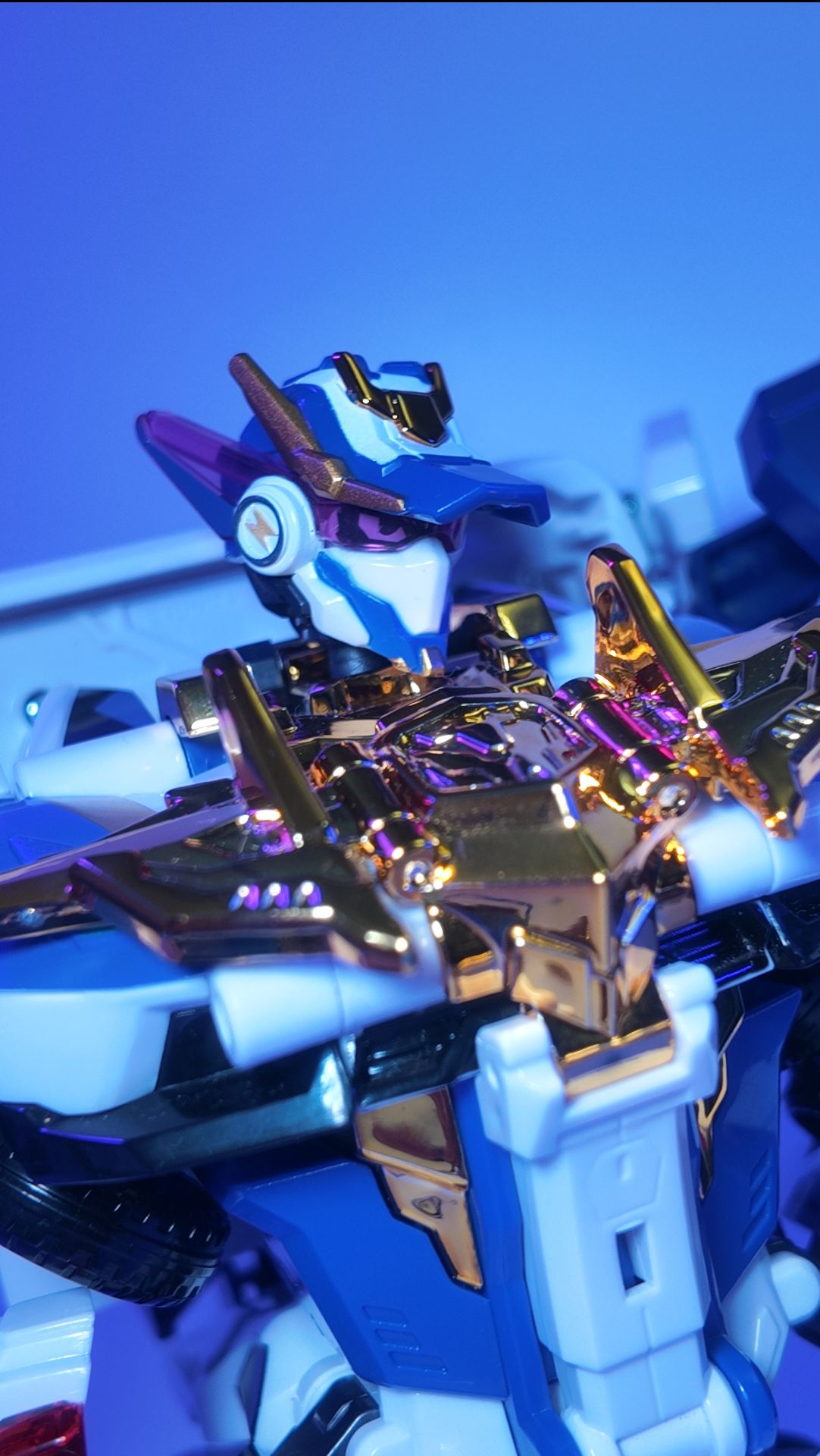 Metal Cardbot Blue Cop Trinity ► смотреть онлайн