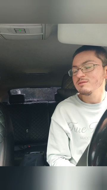 Как вещи, лежавшие на грязном асфальте могут быть чистые? Очень твердолобая пассажирка с претензией.