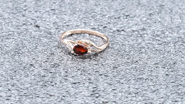 Кольцо золотое (1,41 г, Золото, 585, вставка 0,1 г) 3БрКр-17 2/2 0,024 код 226688