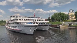Вслед за т/х ВОЛГА ДРИМ уходим из Углича