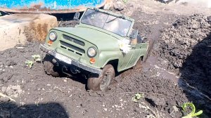 Уаз в деревне делаем дела! уаз469б на радиоуправлении.