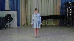 София Артеменко (И.Бунин «Детство», К.Бальмонт «Ветерок феи»)