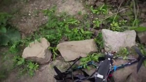 ⚡FPV-дрон, которым украинские террористы пытались атаковать мирных граждан в Горловке.
