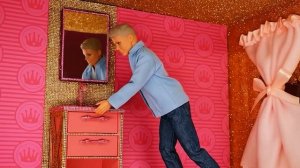 Строим Удивительный Кукольный Домик Дорогой vs Дешевый Челлендж # Простые Трюки для Декора