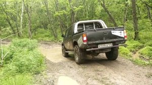 OFF-ROAD NISSAN DATSUN