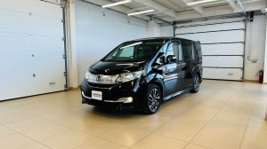 Honda Stepwgn  2015 год