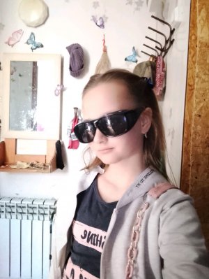 м