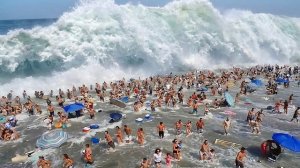 Водные стихии,когда природа обиделась 😱😱😨