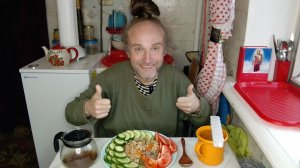 Обед. Лечение психрастройств теперь не по ОМС. Мукбанг. Обжор. Еда на камеру. Диета. Шизофрения.
