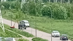 ПОКОС ТРАВЫ ТРАКТОРОМ
