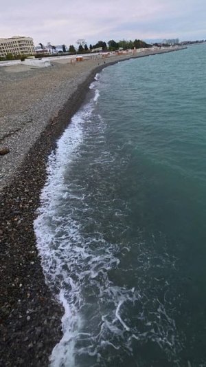 Температура моря в Сочи поднялась выше 17°С
