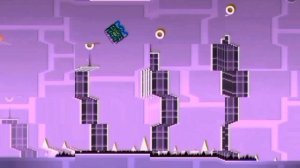 STEREO MADNESS в Geometry dash, но нечего не разобрать.