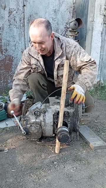 К750, пробую выжать сцепление