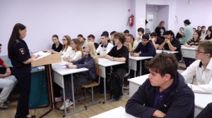 Студентам Анапского филиала МПГУ напомнили о правилах пользования самокатами