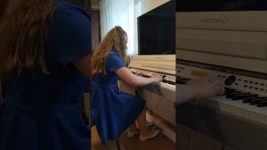 Полонез. В. Шопен. Играет Виктория Гранкина, 11 лет