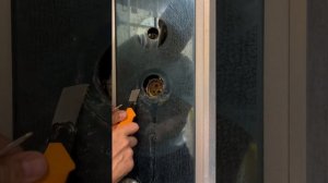 Устранение течи воды из под ручки смесителя душевой кабины Timo, Тимо , лопнул корпус смесителя